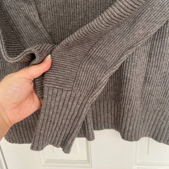 Lululemon Cozy Calling Turtleneck Ribbed Sweater - Cotton / Yak - Gray - L - Picture 9 of 10